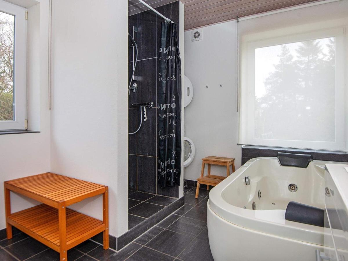 10 Person Holiday Home In R M Bolilmark Dış mekan fotoğraf